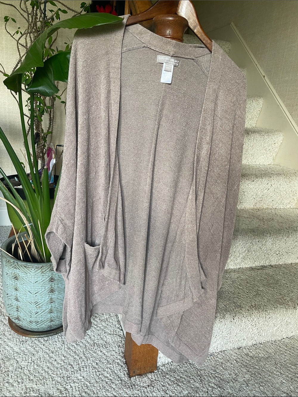 Barefoot Foot Dreams Light Taupe Open-Front Knit Cardigan Poncho